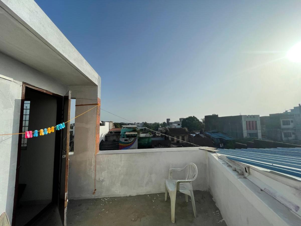 Shree Sadguru Krupa Yatri Niwas Villa Kolhapur Eksteriør bilde