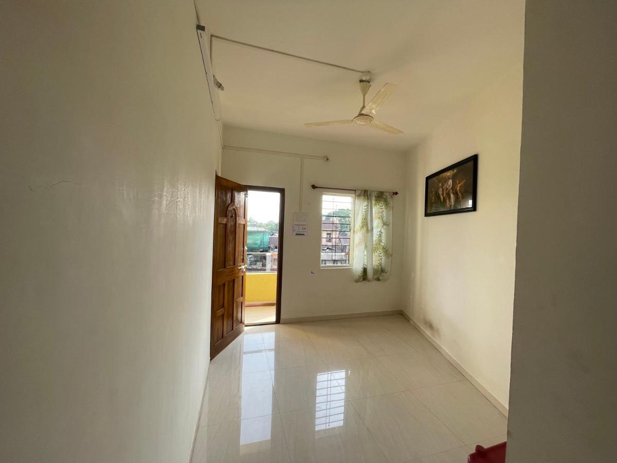 Shree Sadguru Krupa Yatri Niwas Villa Kolhapur Eksteriør bilde